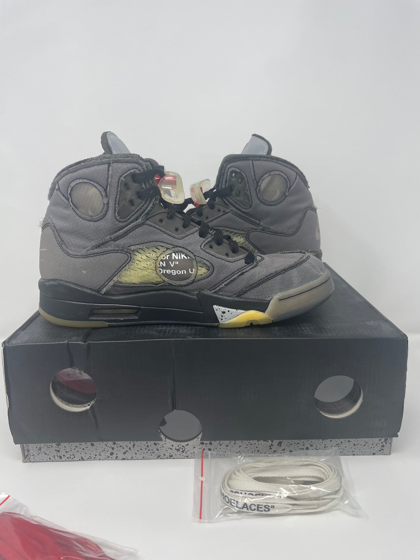 Off White Jordan 5 “Muslin”